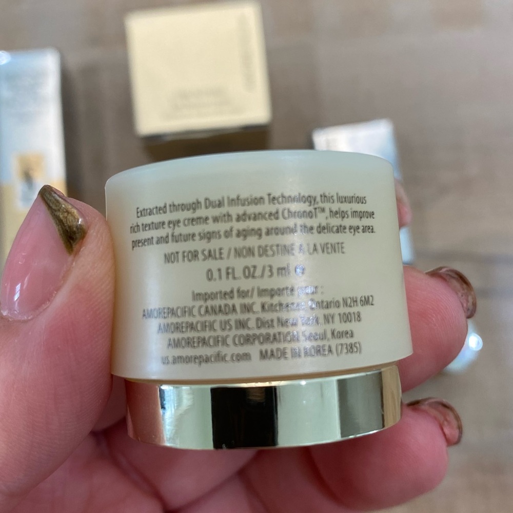 4 designer makeup Dior Ysl Hourglass AmorePacific - Picture 6 of 8